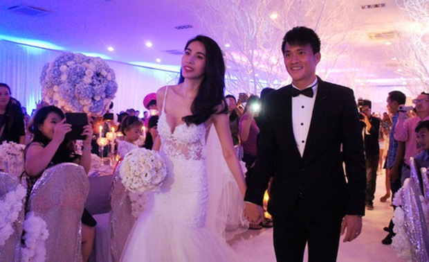 Hé lộ góc biệt thự mới, Thủy Tiên - Công Vinh sở hữu cơ ngơi khủng đến mức thế nào? - Ảnh 4.