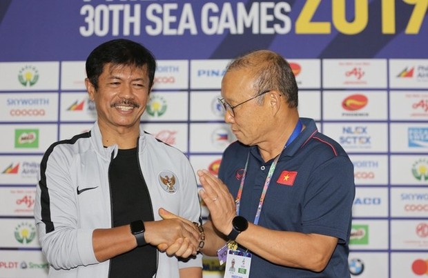 Indonesia chọn bại tướng của HLV Park thay Shin Tae-yong dẫn dắt U23 đá SEA Games - Ảnh 1.