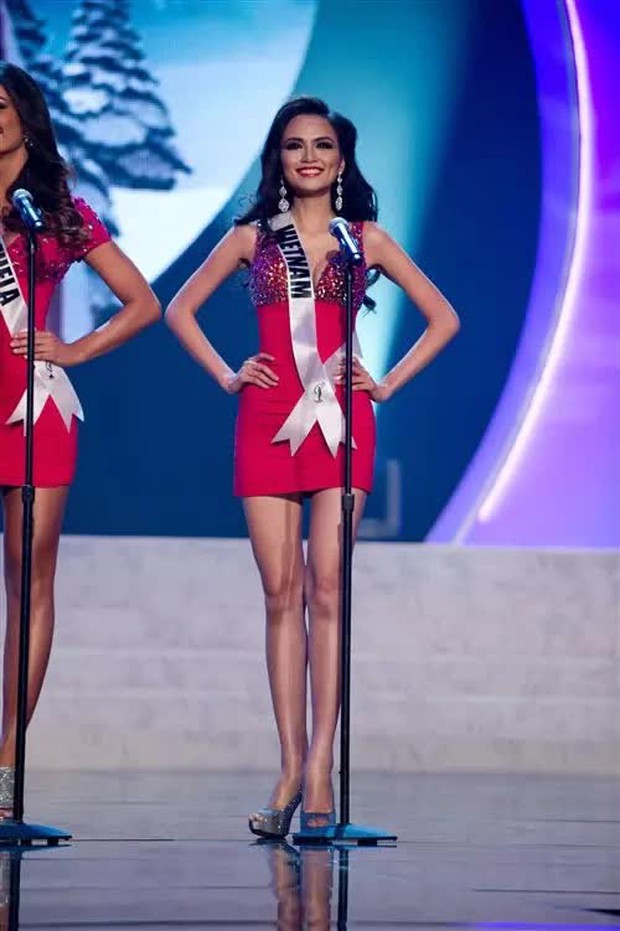 Nhìn lại loạt váy áo mở màn của đại diện Việt Nam tại Miss Universe: Sến - sang đều đủ cả, người ghi điểm là người phá cách - Ảnh 2.