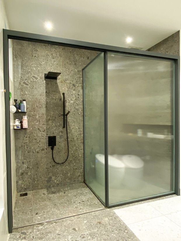 Cô gái chi 7 tỷ sửa nhà năm 25 tuổi: Lắp đầy nội thất đắt tiền, còn chuyện sống an toàn thì sao? - Ảnh 12. Cô gái chi 7 tỷ sửa nhà năm 25 tuổi: Lắp đầy nội thất đắt tiền, còn chuyện sống an toàn thì sao? - Ảnh 12.