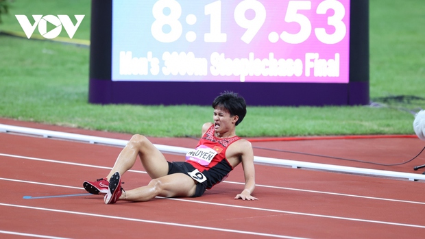 Siêu vận động viên Việt Nam gian nan vượt qua khó khăn, lần đầu cán đích tại ASIAD 19