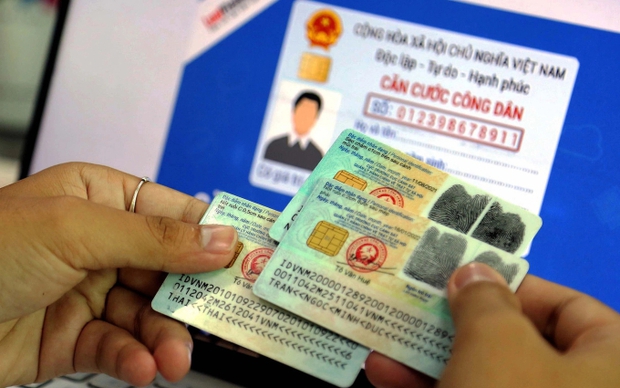 Hết năm 2023, 3 năm sinh này nếu không đổi CCCD gắn chip sẽ bị xử phạt - Ảnh 1. Hết năm 2023, 3 năm sinh này nếu không đổi CCCD gắn chip sẽ bị xử phạt - Ảnh 1.