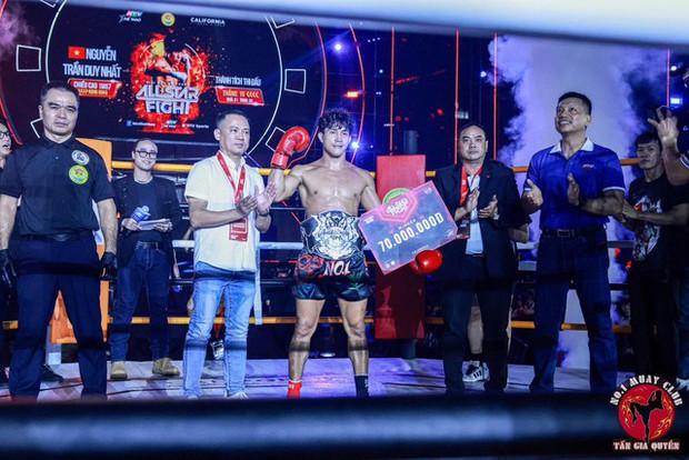 Nguyễn Trần Duy Nhất tạo kỳ tích vượt qua nhà vô địch SEA Games Thái Lan, giành đai vô địch thế giới