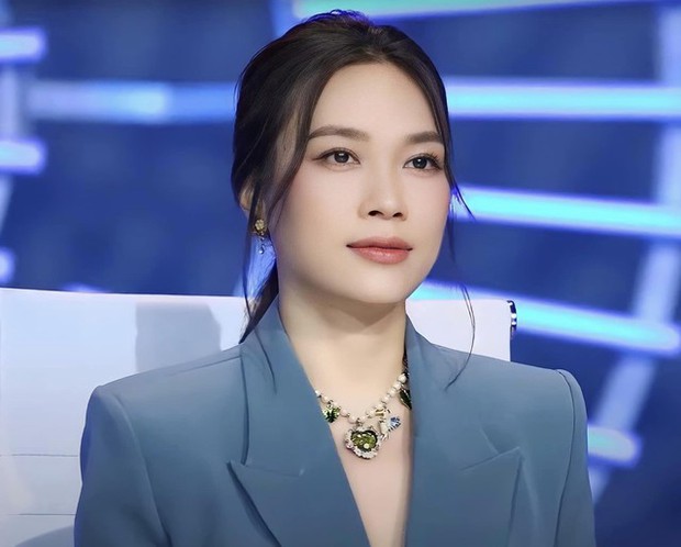 Siêu phẩm Vietnam Idol: Mỹ Tâm thanh xuân mãi không tàn, netizen không thể rời mắt