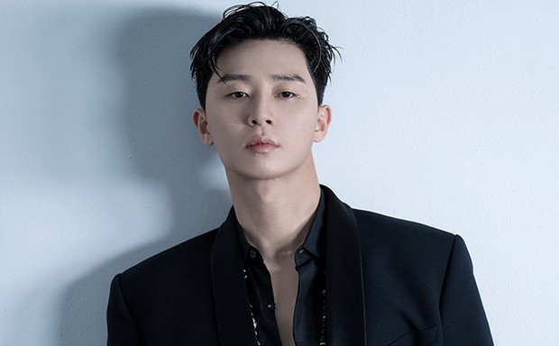 Park Seo Joon hút hồn vẻ đẹp trong bom tấn 5300 tỷ, một chi tiết đặc biệt khiến fan say mê