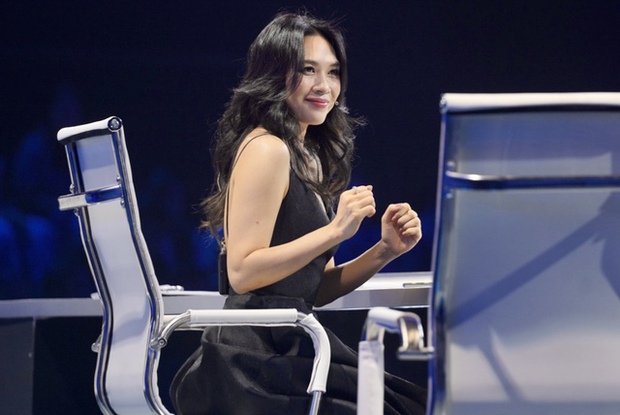 Siêu phẩm Vietnam Idol: Mỹ Tâm thanh xuân mãi không tàn, netizen không thể rời mắt