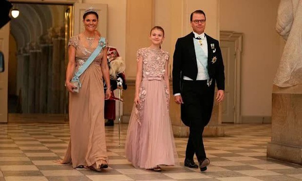 Vị vua tương lai của Đan Mạch tròn 18 tuổi, tổ chức tiệc khủng quy tụ hàng loạt thành viên hoàng gia khắp châu Âu - Ảnh 4.