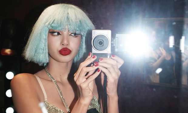 Lisa (BlackPink) hé lộ lý do đặc biệt khi rời YG - Mời bạn xem ngay!