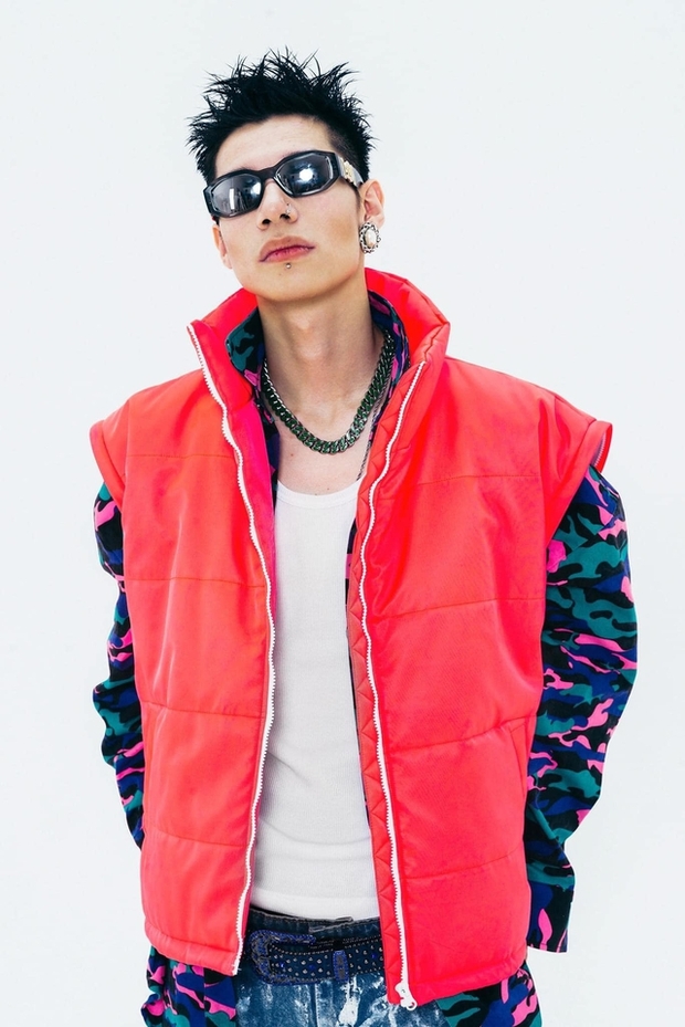 Rapper Việt đang làm mưa làm gió với đam mê hát!