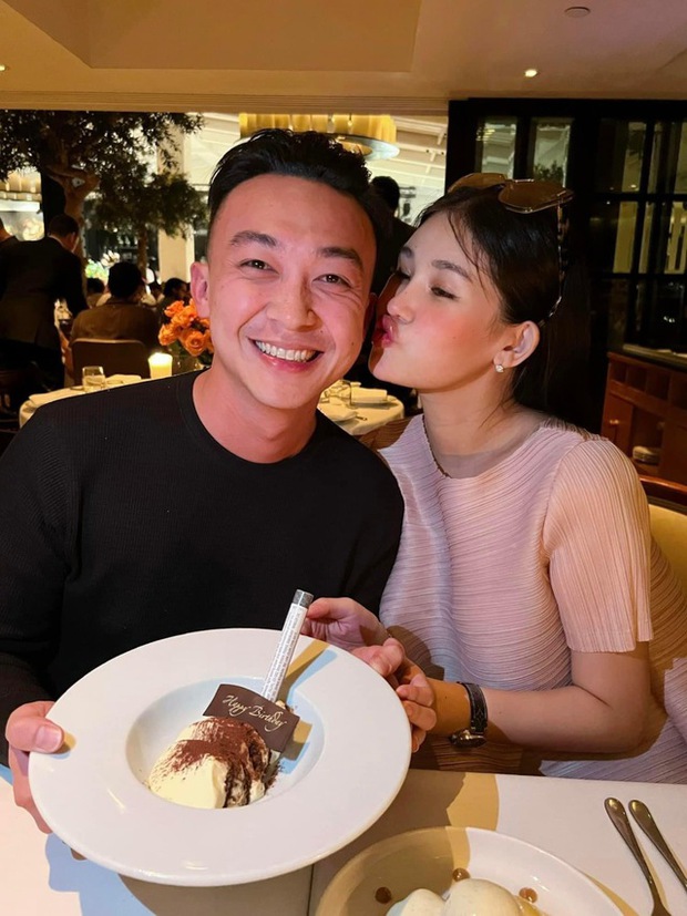 Ngày kỷ niệm đặc biệt bị quên mất, Lê Âu Ngân Anh gây ấn tượng mạnh bằng hành động này