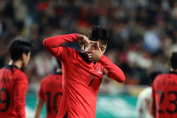 Sau trận thua đậm, các cầu thủ Việt Nam vẫn khiến fan Hàn Quốc phải tấm tắc khen - Ảnh 5.
