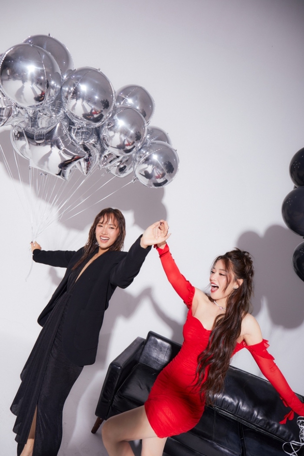 Dàn sao náo động tại bộ ảnh cưới Puka - Gin Tuấn Kiệt: Hoà Minzy - Khánh Vân rực rỡ, chú rể ôm vợ siết chặt