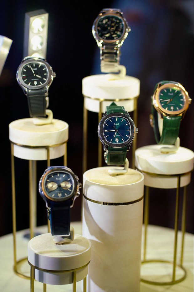 Loạt trang sức, phụ kiện của dàn sao Việt và KOLs tại event Piaget: Từng chi tiết đều toát lên sự đẳng cấp - Ảnh 10. Loạt trang sức, phụ kiện của dàn sao Việt và KOLs tại event Piaget: Từng chi tiết đều toát lên sự đẳng cấp - Ảnh 10.
