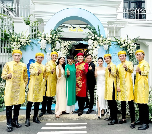 Đám hỏi Hà Trí Quang và bạn trai: Quốc Trường và sao nam lộ 2 cơ ngơi, khiến ai cũng choáng