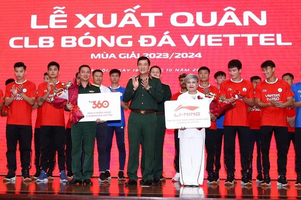 Viettel tấn công top 1 VLeague 2023/2024