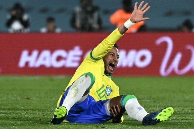 Neymar chấn thương nặng, hoàn toàn rời xa sân cỏ trong thời gian dài