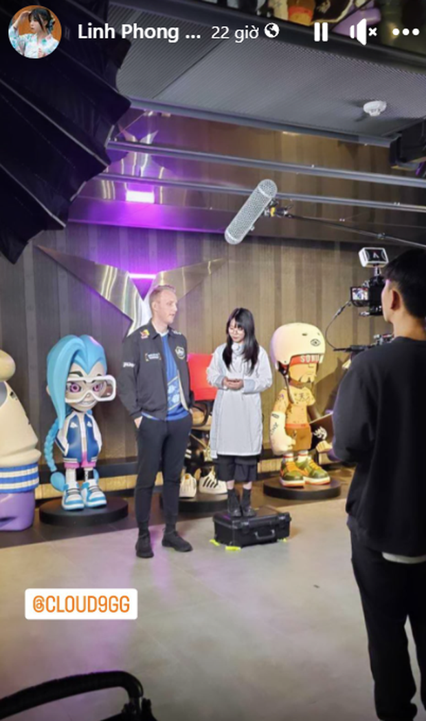 Bóng hồng Việt chịu thử thách đáng thất vọng khi công tác doanh nghiệp tại CKTG