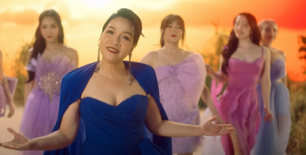 Biểu diễn nghệ thuật thần thái: 30 Nữ ca sĩ xinh đẹp định hình thời trang hùng dũng, phá vỡ giới hạn tuổi tác