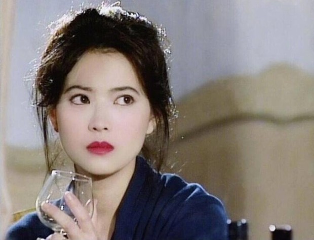 Mỹ nhân phim Châu Tinh Trì: Trải qua ác mộng, đấu tranh tâm lý và lặng lẽ rời xa ở tuổi 55+