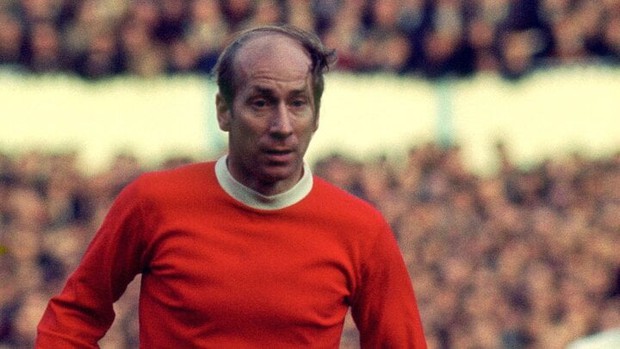 Vị huyền thoại Bobby Charlton trụy lạc mãi mãi