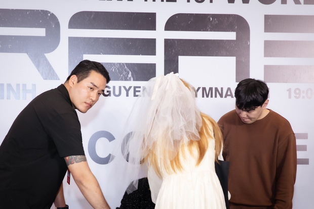 BamBam (GOT7) chào mừng ngày Phụ nữ Việt Nam bằng tin nhắn bất ngờ, mẹ ruột quyết đến ủng hộ trễ vì… kẹt xe