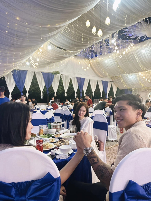 Màn trình diễn nóng bỏng, Đoàn Văn Hậu đồng hành cùng Doãn Hải My tại mini-show Hoà Minzy