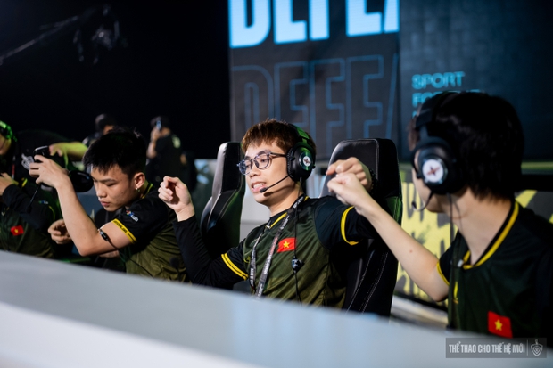 Kỷ lục đáng ngưỡng mộ: Saigon Phantom chinh phục Team Flash, Vươn lên làm đội tuyển Liên Quân vĩ đại nhất lịch sử