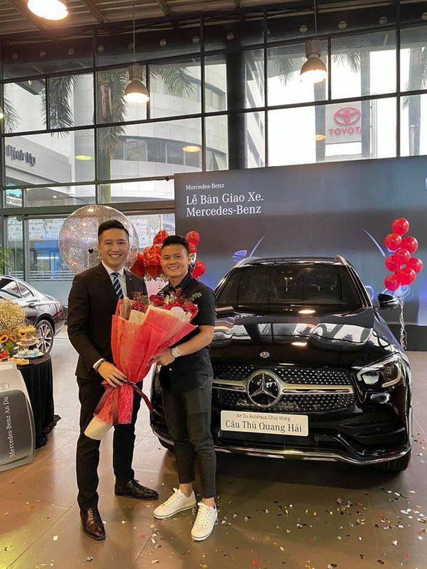Top chiếc xe sang được các cầu thủ tuyển Việt Nam ưa chuộng: Porsche và Mercedes là số một