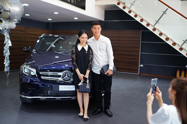 Top chiếc xe sang được các cầu thủ tuyển Việt Nam ưa chuộng: Porsche và Mercedes là số một