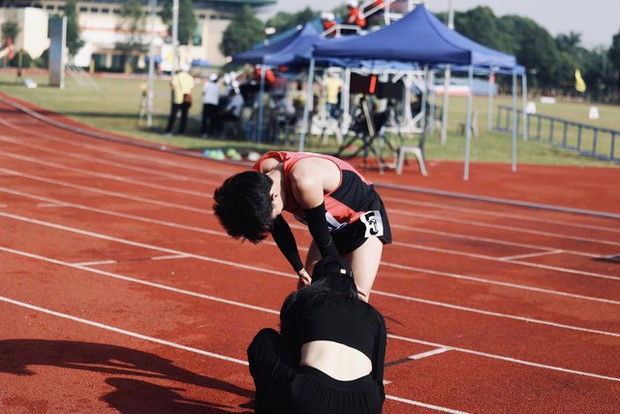 Titen bài viết: Vận động viên điền kinh quyết đoán đạt HCV thu hút sự quan tâm đặc biệt từ vợ - người đai đen Taekwondo