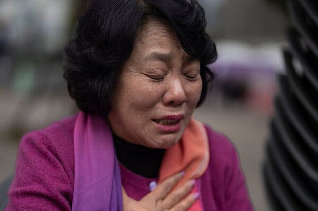 Một năm sau thảm kịch giẫm đạp khiến 159 người chết tại Itaewon: Nghẹn nghào trước cảnh bi thảm của người ở lại - Ảnh 9.
