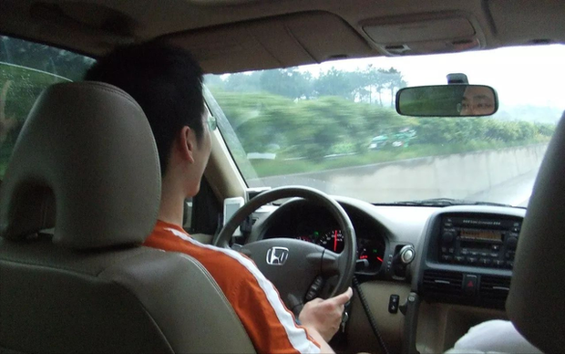 Họp lớp sau 18 năm, tôi thấu 3 SỰ THẬT để có thể sống tốt - Ảnh 1. Họp lớp sau 18 năm, tôi thấu 3 SỰ THẬT để có thể sống tốt - Ảnh 1.