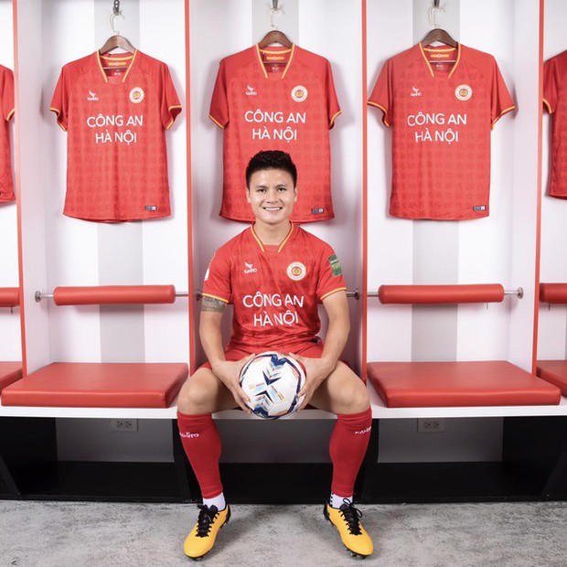 Cầu thủ và sự thành đạt: Thu nhập và tài sản của cầu thủ bóng đá Việt Nam