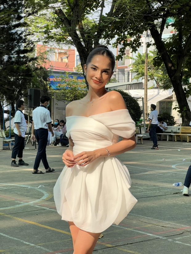 Tóm gọn búp bê sống Emma Lê hậu Miss Universe Vietnam, visual ấn tượng cân đẹp camera thường - Ảnh 9.