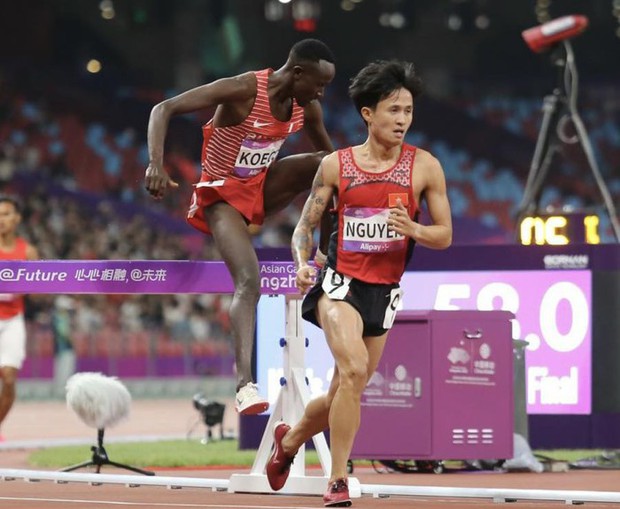 VĐV Việt Nam gặp chấn thương nặng ở ASIAD: Bà xã táo bạo bênh vực khiến dân mạng 'bùng nổ'!