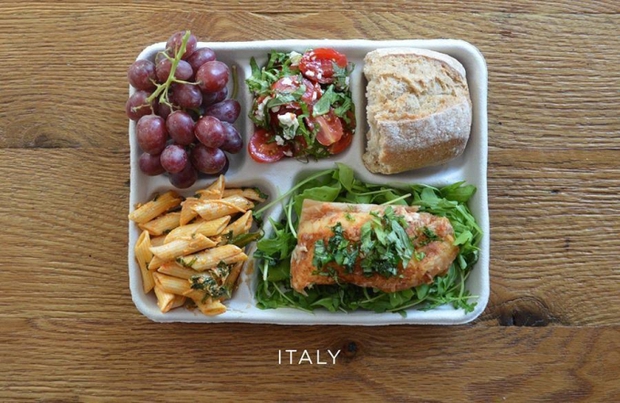 Soi suất ăn trưa của học sinh toàn thế giới, nhiều nơi miễn phí mà chất lượng vẫn đỉnh chóp - Ảnh 3.