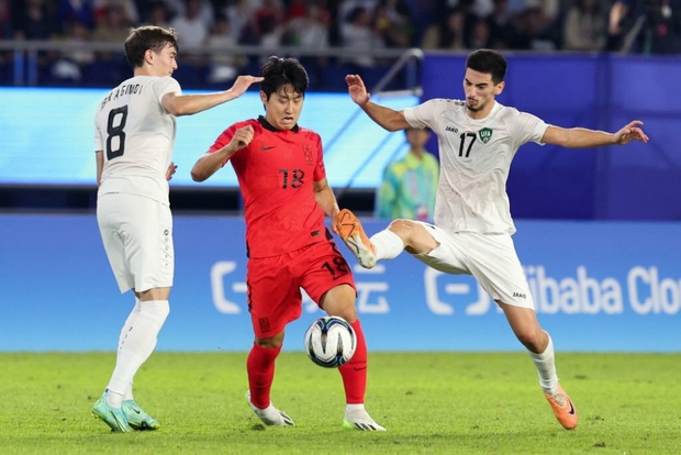 Kết quả bóng đá nam ASIAD 19: Trận chung kết nảy lửa giữa Hàn Quốc và Nhật Bản