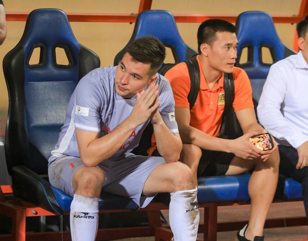 Quang Hải, Bùi Hoàng Việt Anh hối tiếc không thể nắm giữ Siêu Cup quốc gia 2023