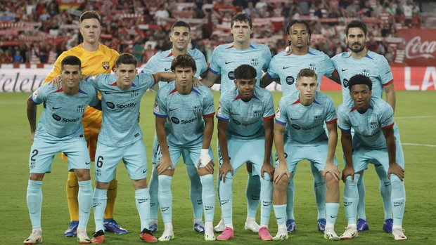 Barca nhấp nhổm thoát hiểm, PSG và Bayern thể hiện đẳng cấp