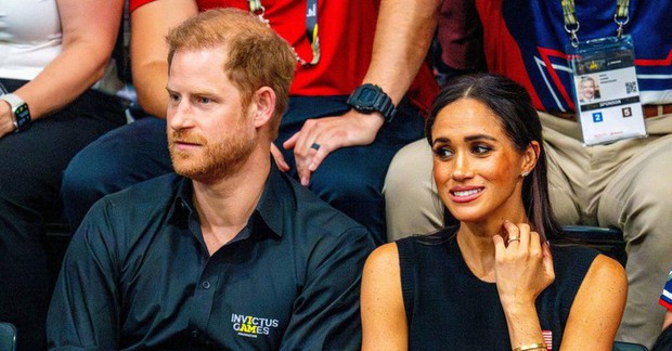 Meghan ra tối hậu thư cho Harry làm lành với cả nhà sau khi bị chế giễu trong hoạt hình nổi tiếng - Ảnh 1.