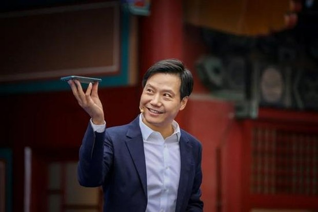 CEO hài hước nhất Trung Quốc: Vô tình đi thi đỗ thủ khoa, gây dựng đế chế tầm cỡ thế giới từ số 0 - Ảnh 4.
