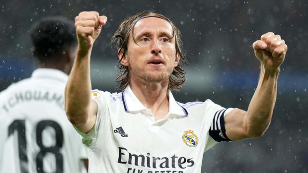 Lộ diện danh sách 10 ứng viên danh giá Siêu Quả bóng vàng: Messi dẫn đầu, vượt xa Ronaldo và nhóm ứng cử viên