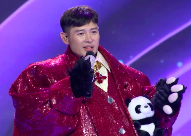 Hoàng Hải (Bố Gấu) tiết lộ mối quan hệ tình cảm với Thuỳ Chi trong buổi biểu diễn Ca sĩ mặt nạ