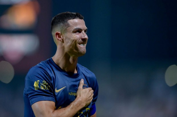 Ronaldo tiếp tục ghi bàn, Al Nassr giành chiến thắng thứ 7 liên tiếp