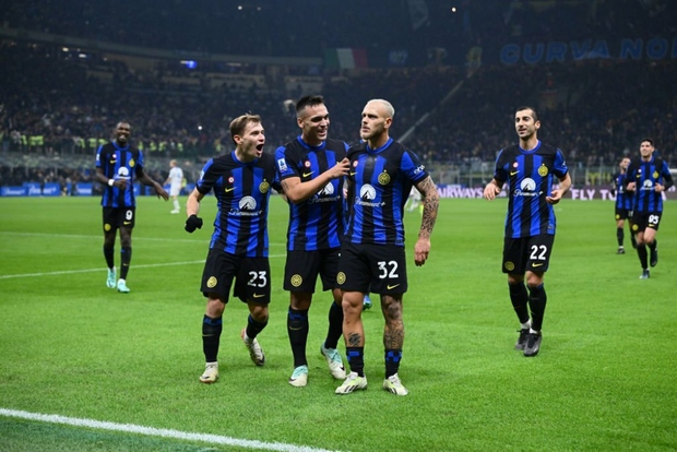 Inter Milan ghi bàn thần tốc từ khoảng cách chưa từng thấy, CĐV yêu cầu trao giải Puskas
