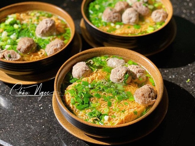 Mẹ đảm Hà Nội gây sốt khi làm mỗi ngày một món ăn sáng, không hề trùng nhau - Ảnh 2. Mẹ đảm Hà Nội gây sốt khi làm mỗi ngày một món ăn sáng, không hề trùng nhau - Ảnh 2.