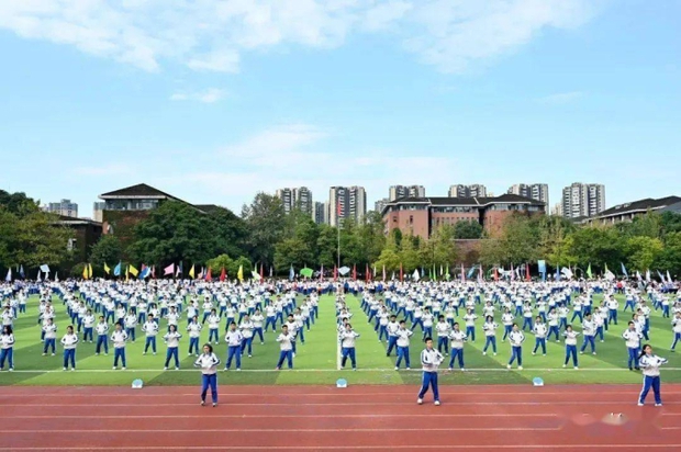 Xúc động trước bức thư nhà trường yêu cầu phụ huynh PHẢI ĐỌC ít nhất một lần: Mỗi đứa trẻ có một lộ trình phát triển - Ảnh 2. Xúc động trước bức thư nhà trường yêu cầu phụ huynh PHẢI ĐỌC ít nhất một lần: Mỗi đứa trẻ có một lộ trình phát triển - Ảnh 2.