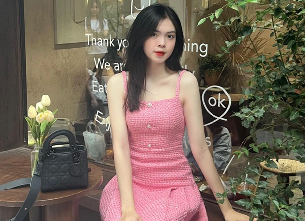 Vẻ đẹp tinh khôi của hoa khôi bóng chuyền sinh viên Việt Nam