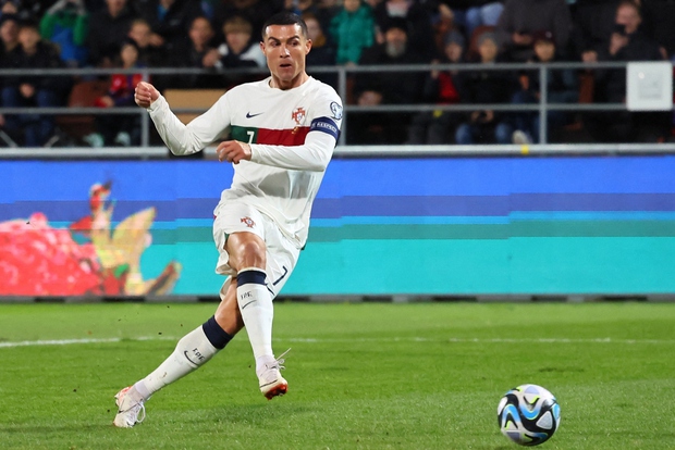Ronaldo ghi bàn, Bồ Đào Nha tiếp tục khẳng định ưu thế trong vòng loại EURO 2024