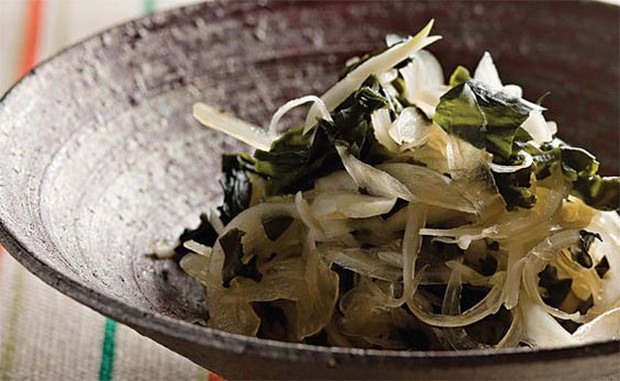 Quét sạch mỡ nội tạng nhờ 5 thực phẩm hàng đầu được các bác sĩ Nhật lựa chọn, xếp thứ nhất là loại rau quen nhưng người Việt ít ăn - Ảnh 1.